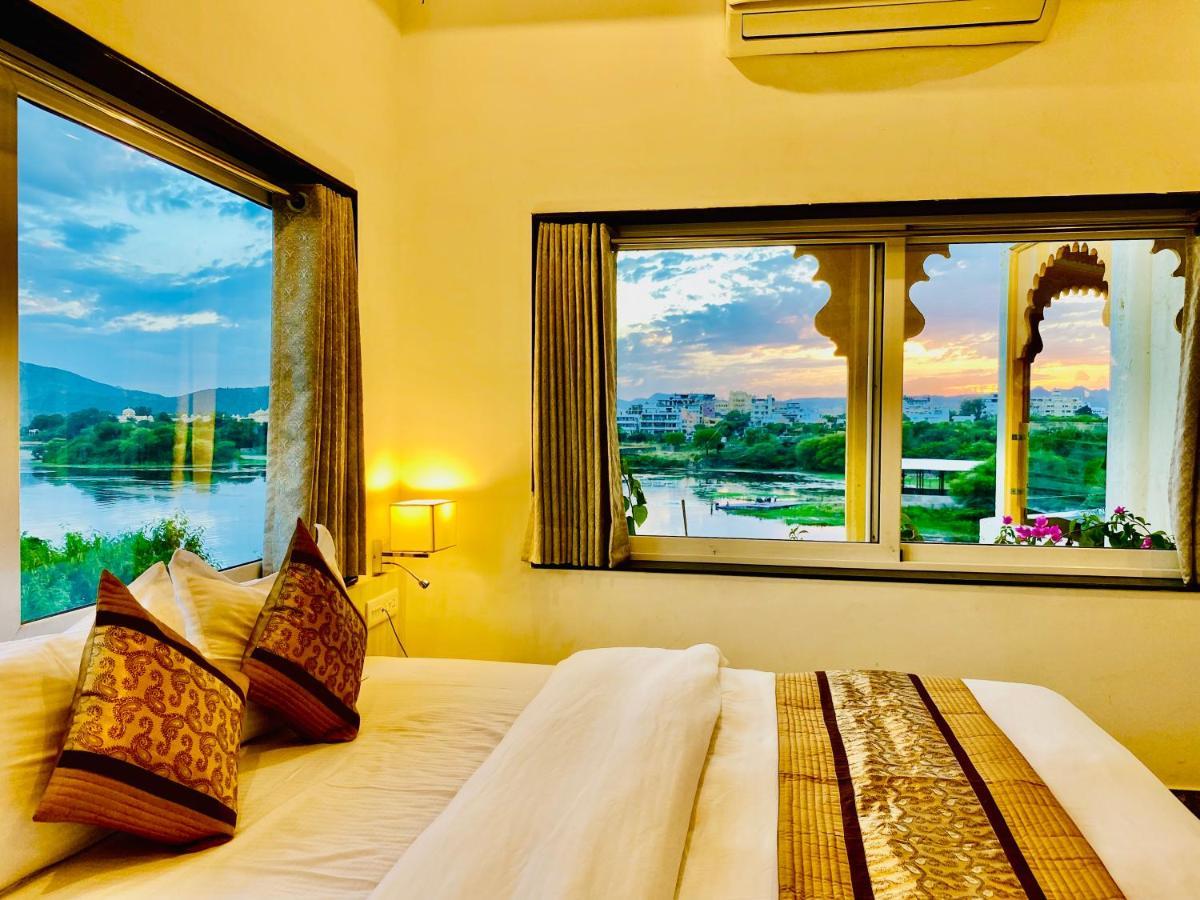 Jaydurg, A Lakehead Property At Pichola Lake By An Hotels Udaipur Exterior photo