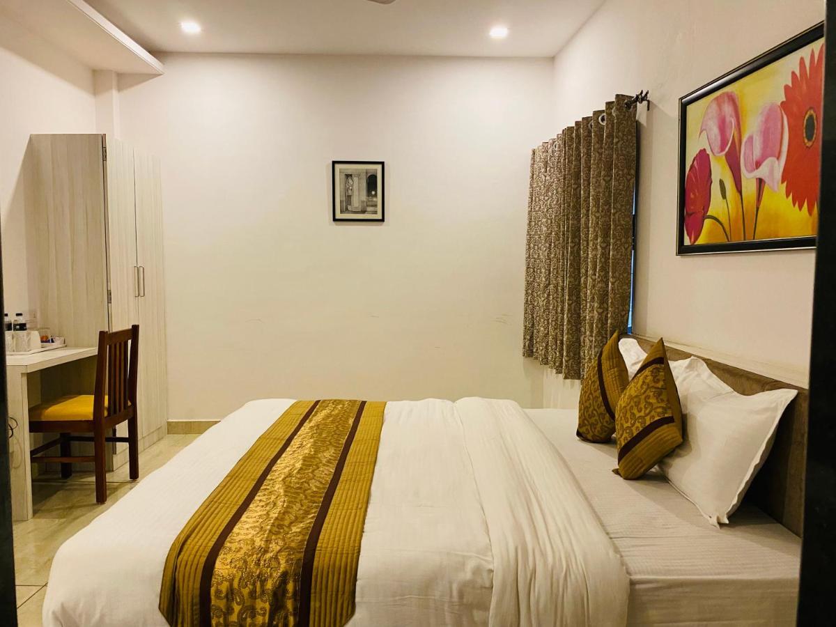 Jaydurg, A Lakehead Property At Pichola Lake By An Hotels Udaipur Exterior photo
