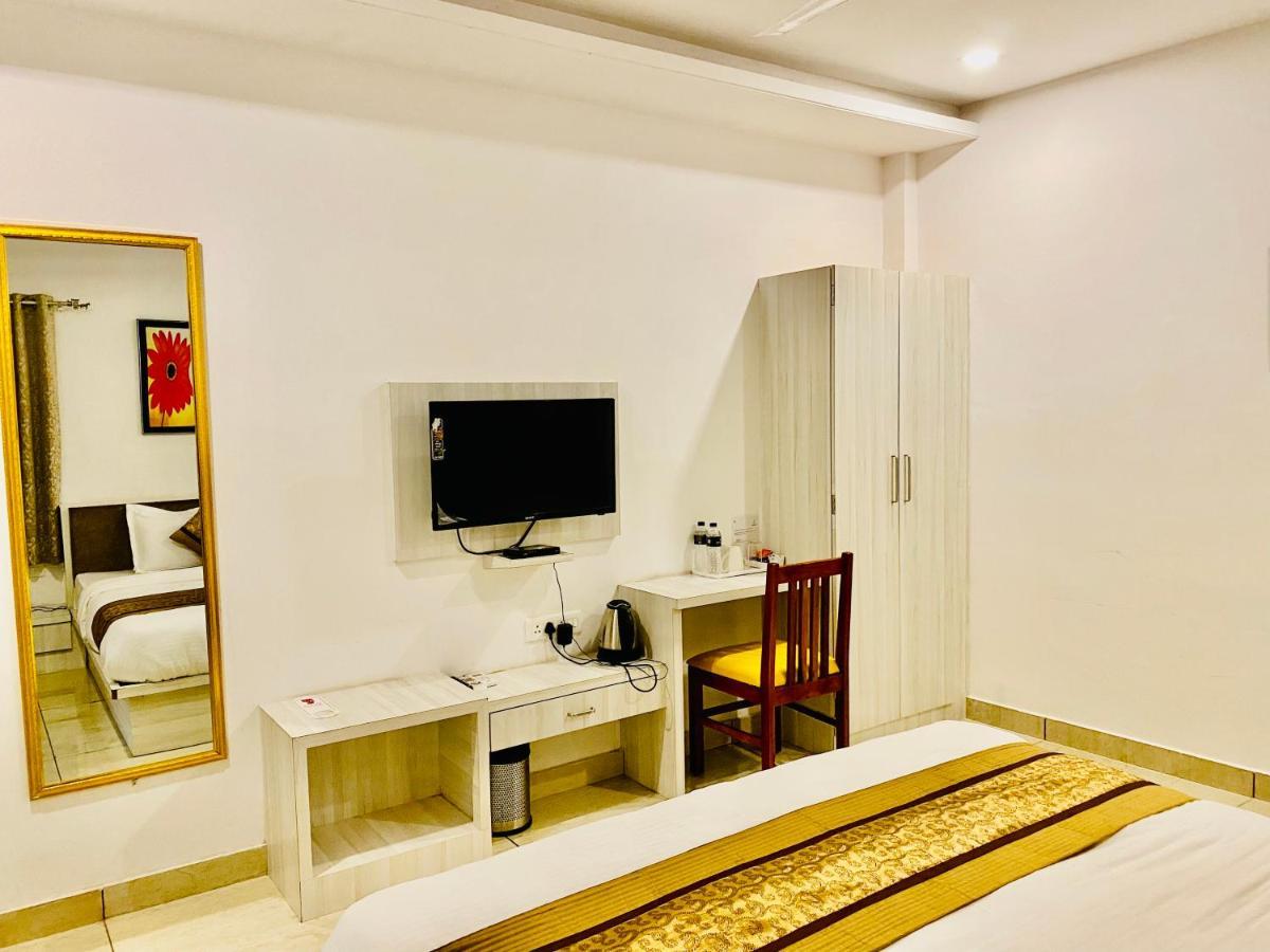 Jaydurg, A Lakehead Property At Pichola Lake By An Hotels Udaipur Exterior photo